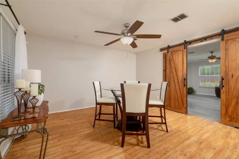 5916 Wisdom Creek Drive Dallas, TX 75249