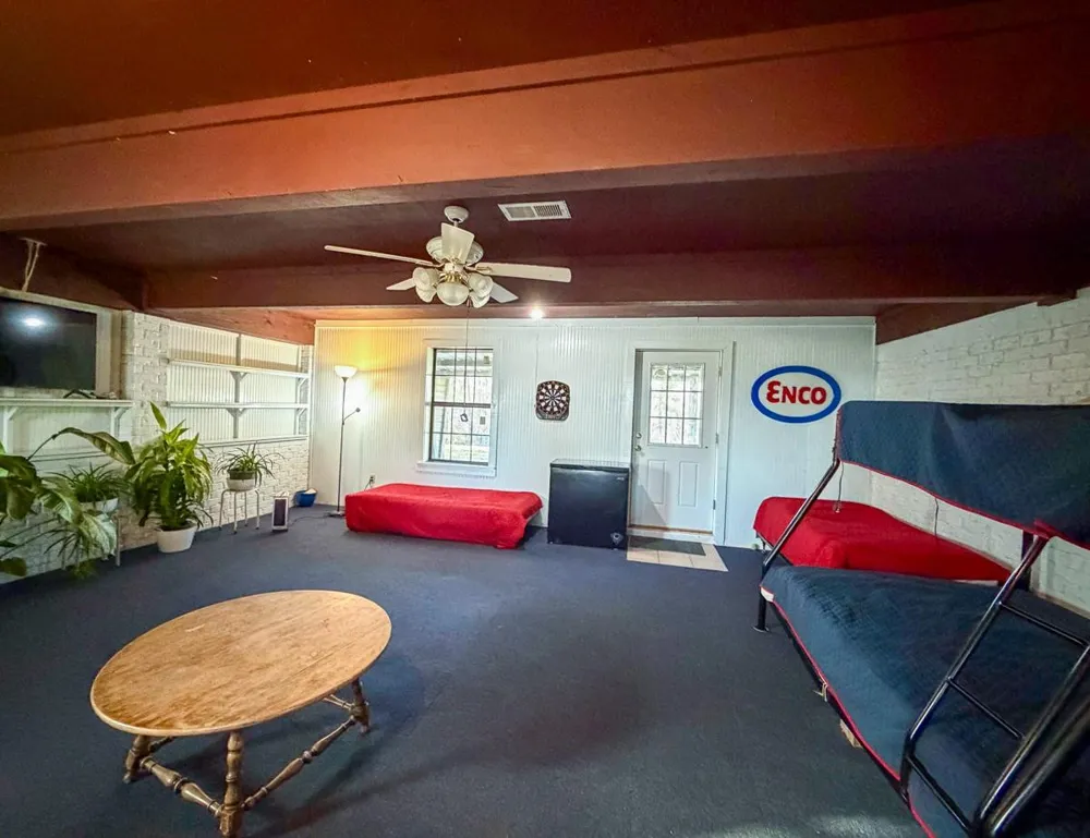 301 Paul Poe Road Livingston, TX 77351