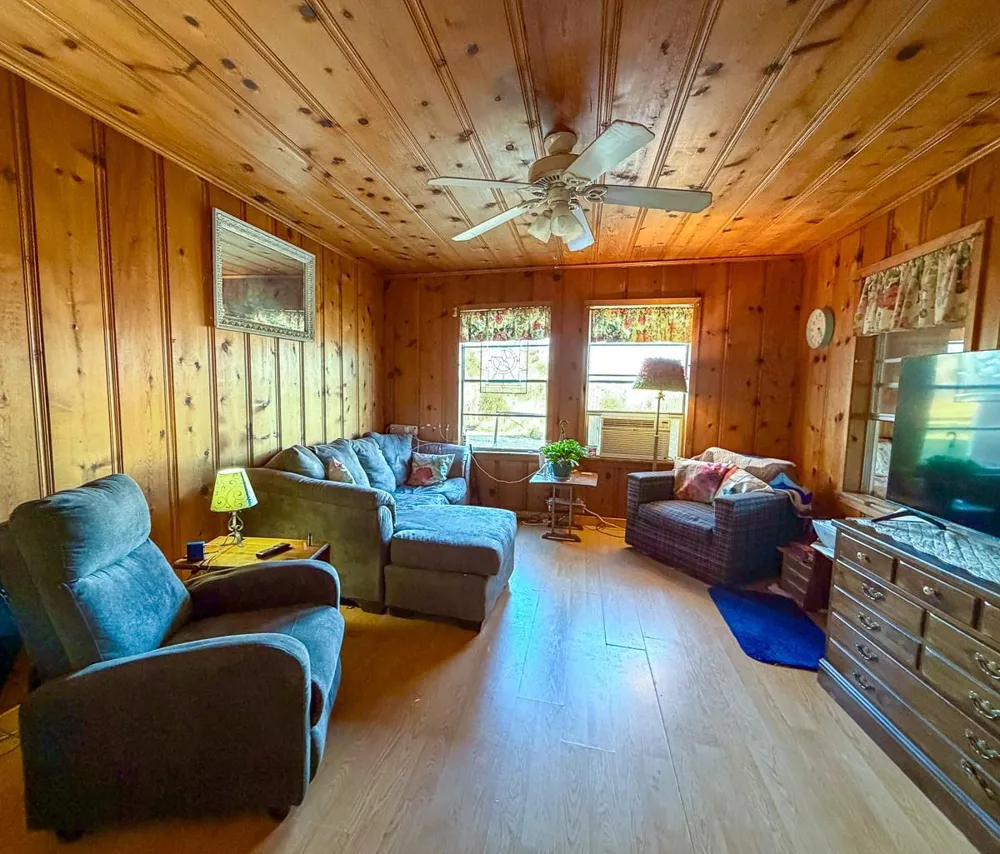 301 Paul Poe Road Livingston, TX 77351