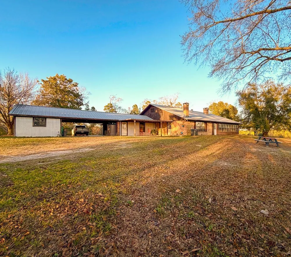 301 Paul Poe Road Livingston, TX 77351