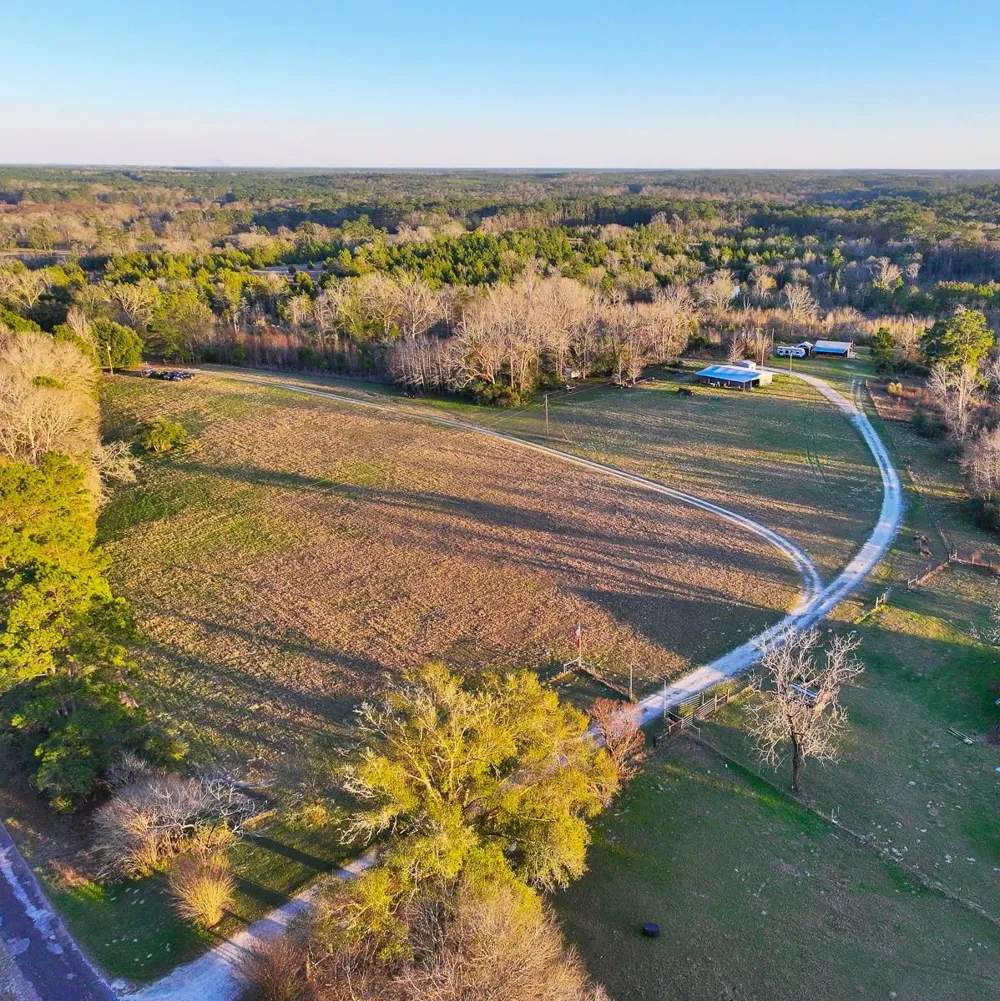 301 Paul Poe Road Livingston, TX 77351