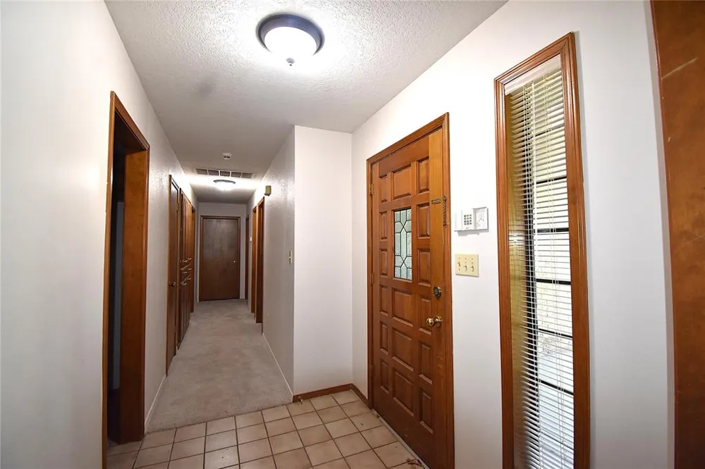 2449 Whispering Oak Drive Seminole, OK 74868