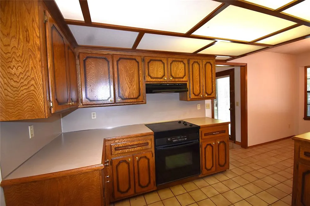 2449 Whispering Oak Drive Seminole, OK 74868