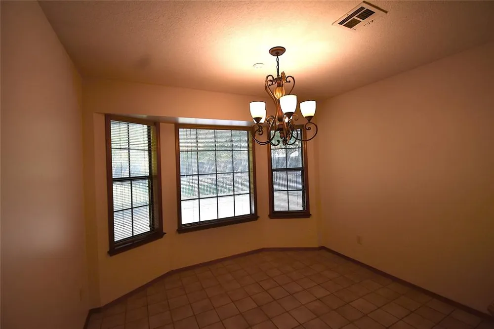 2449 Whispering Oak Drive Seminole, OK 74868