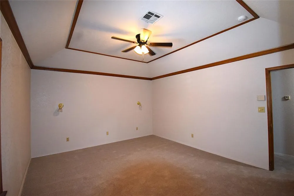2449 Whispering Oak Drive Seminole, OK 74868