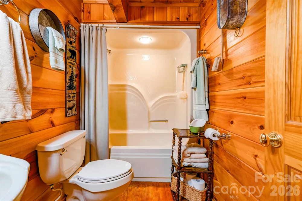 495 Shires Road Ellenboro, NC 28040