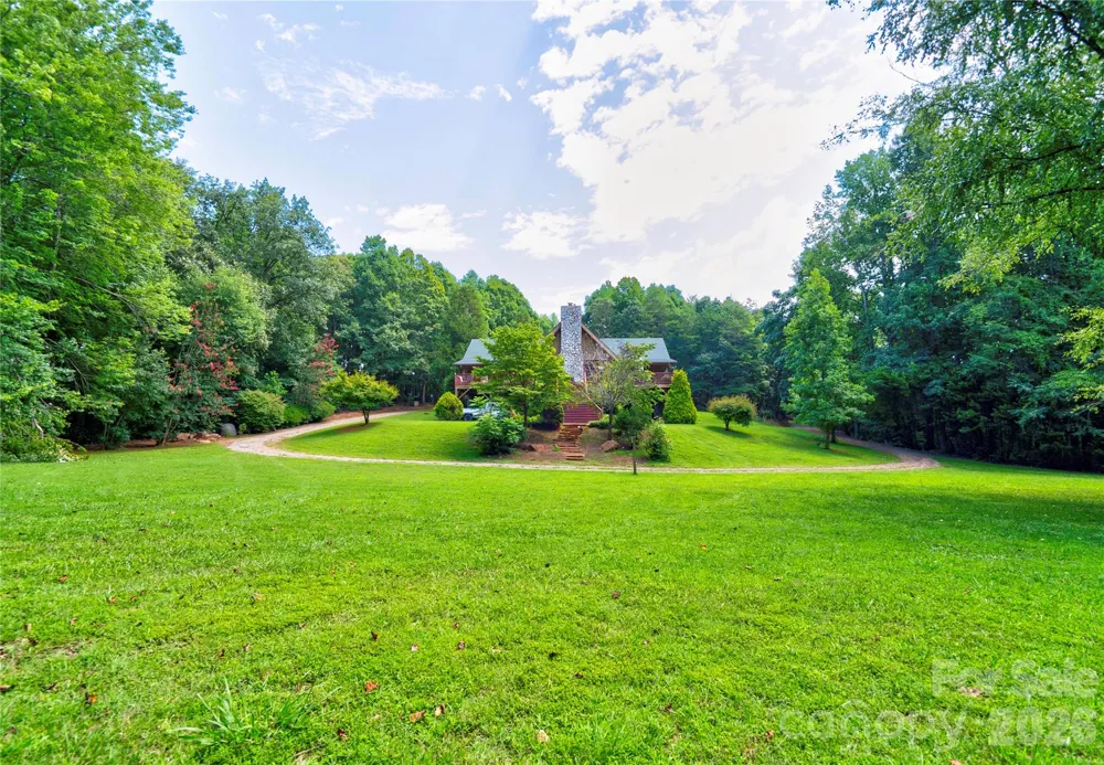 495 Shires Road Ellenboro, NC 28040