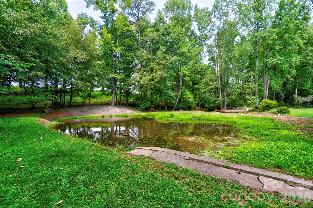 495 Shires Road Ellenboro, NC 28040