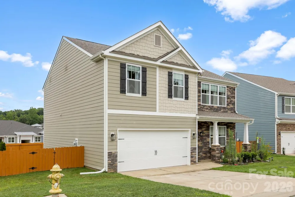 232 Marathon Lane Candler, NC 28715