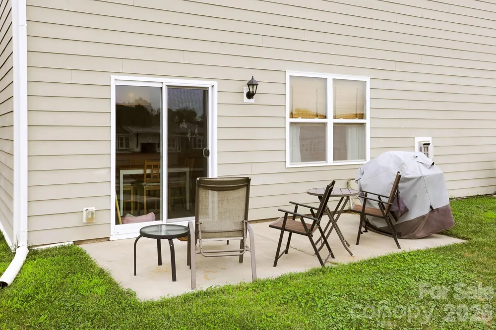 232 Marathon Lane Candler, NC 28715