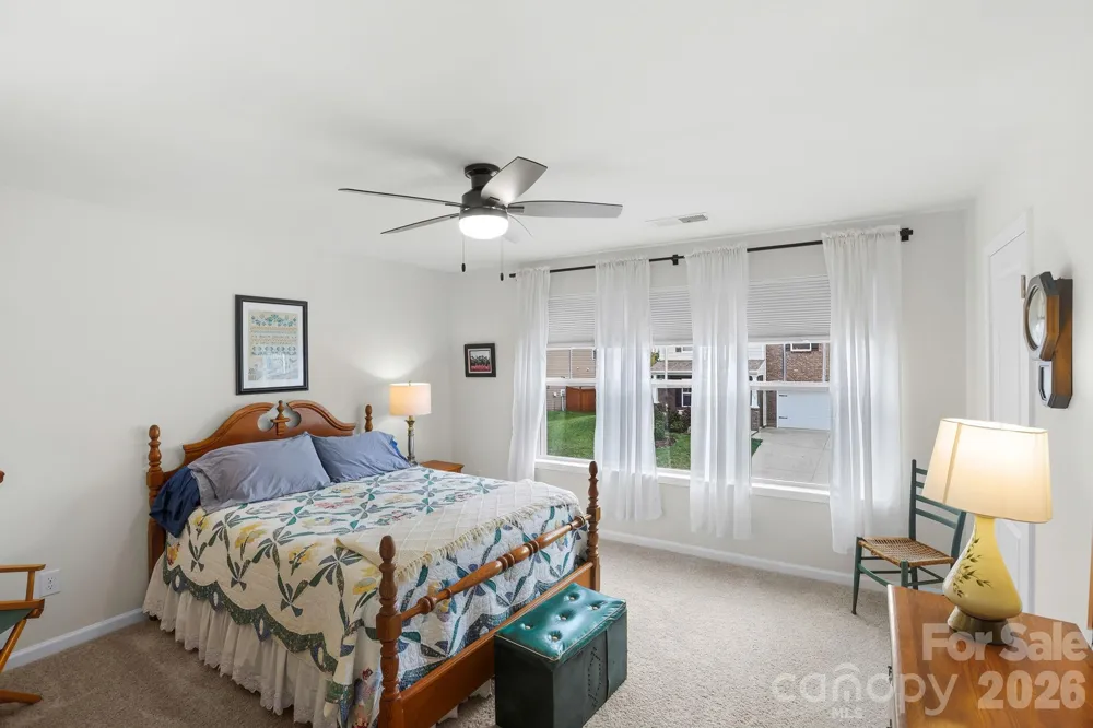 232 Marathon Lane Candler, NC 28715