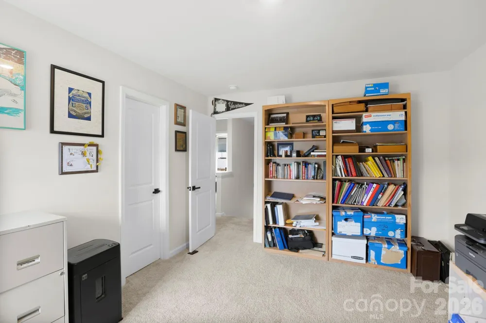 232 Marathon Lane Candler, NC 28715