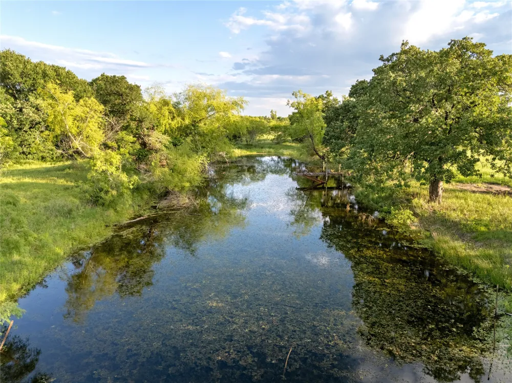 League Ranch Road Waco, TX 76705
