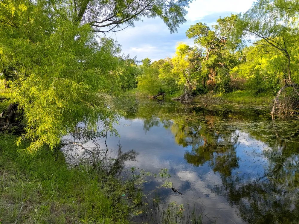 League Ranch Road Waco, TX 76705