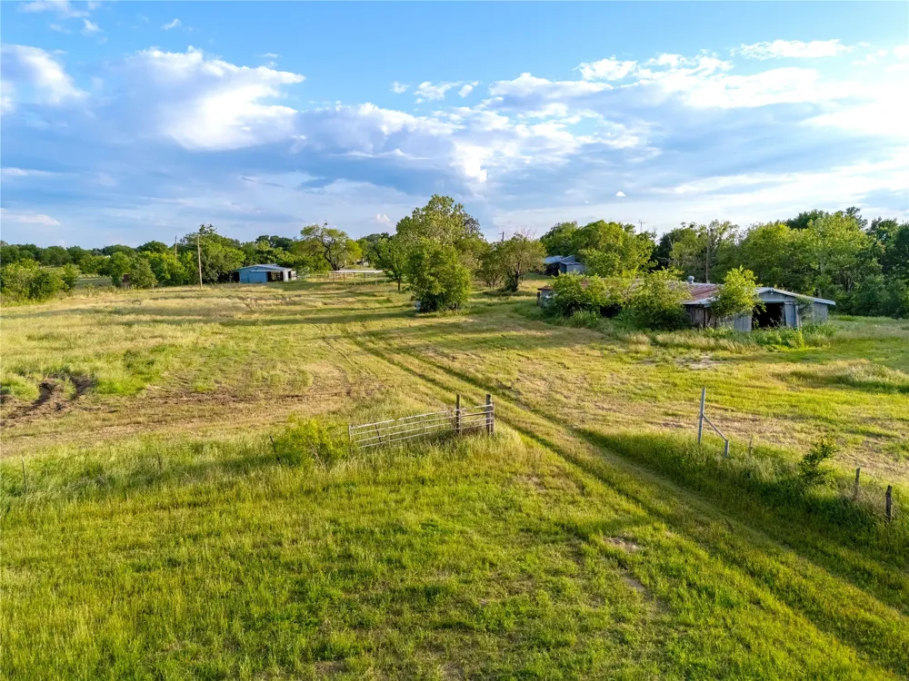 League Ranch Road Waco, TX 76705