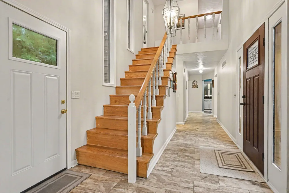 2161 Wild Cherry Lane Kalamazoo, MI 49009