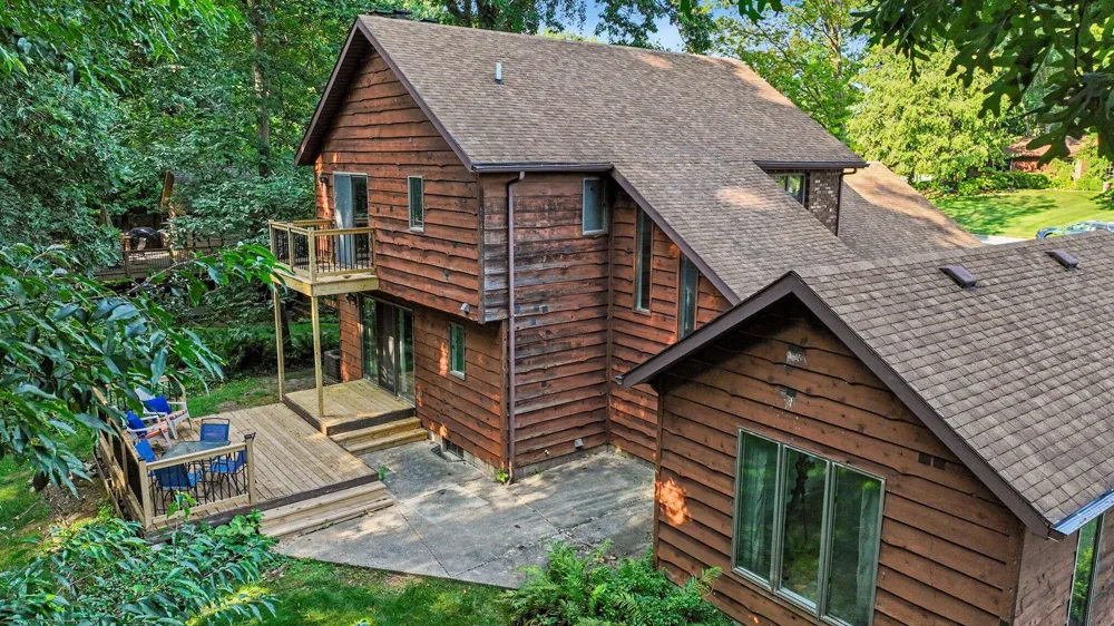 2161 Wild Cherry Lane Kalamazoo, MI 49009
