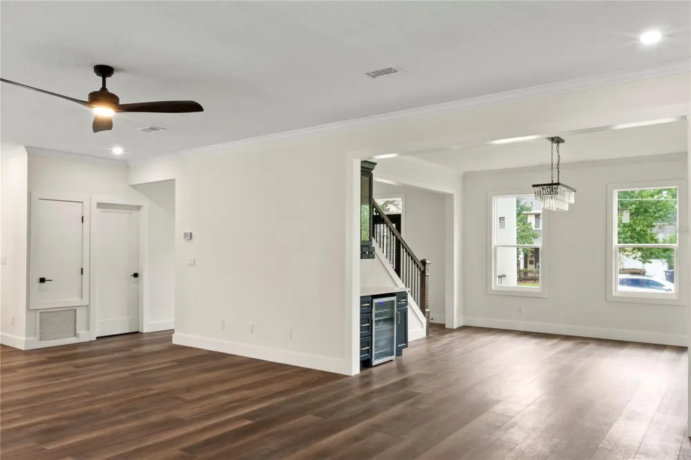 1368 HIBISCUS AVENUE Winter Park, FL 32789