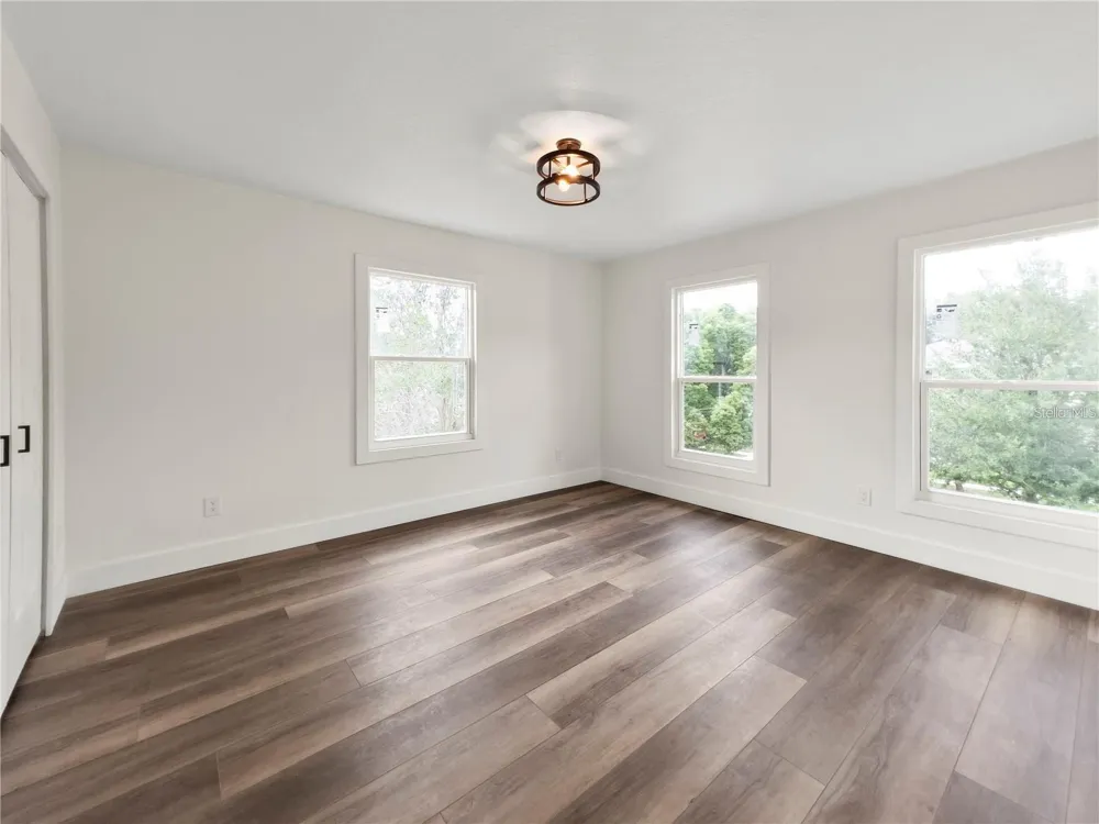 1368 HIBISCUS AVENUE Winter Park, FL 32789