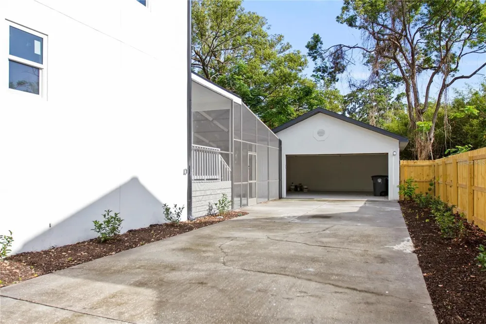 1368 HIBISCUS AVENUE Winter Park, FL 32789