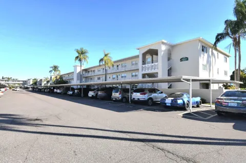 970 VIRGINIA STREET #103