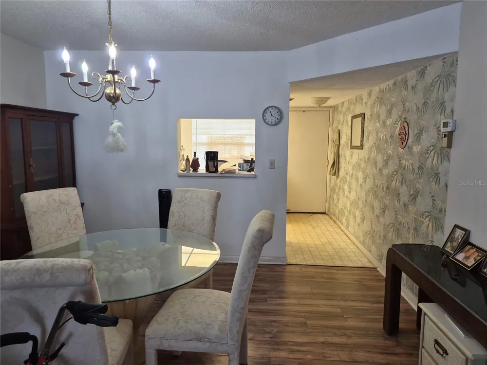 970 VIRGINIA STREET #103 Dunedin, FL 34698