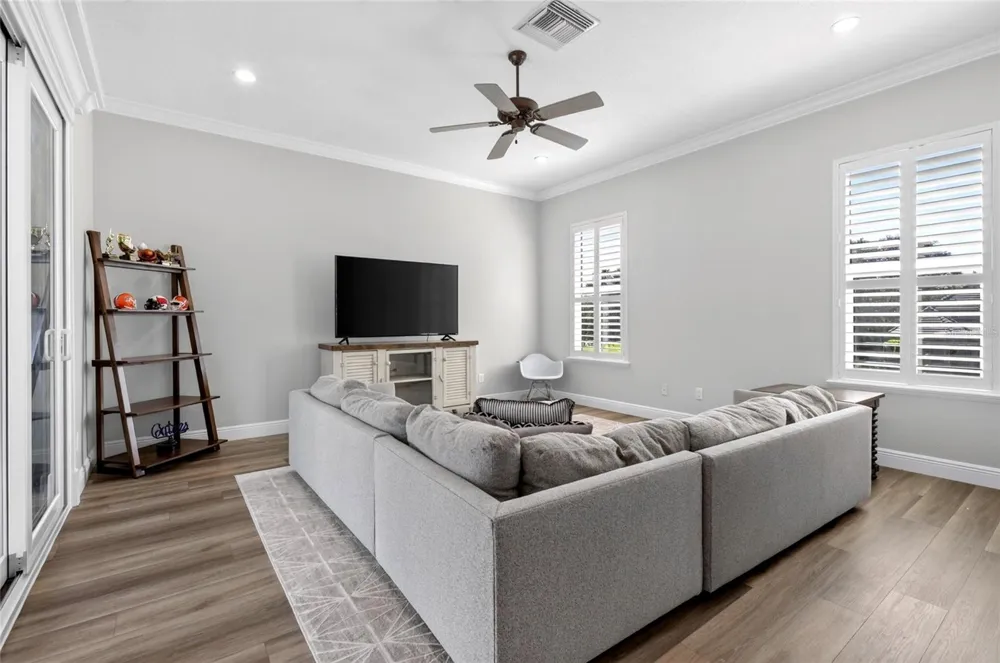 9904 BRENTFORD COURT Windermere, FL 34786