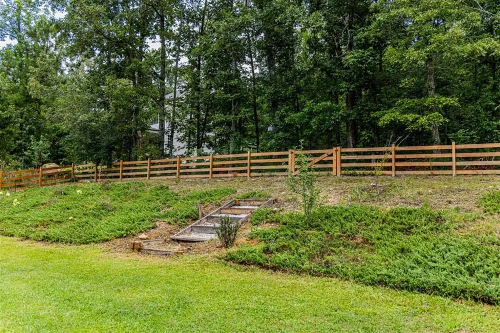 608 Ward Mountain Road Kingston, GA 30145