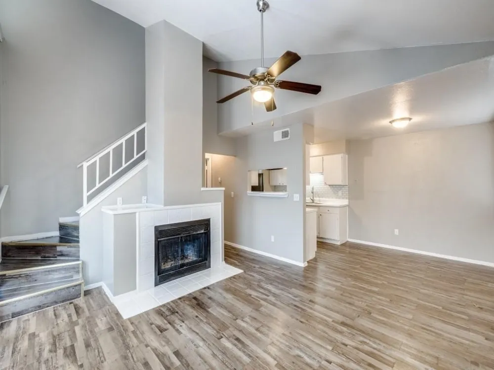 1122 Millview Drive #1202 Arlington, TX 76012