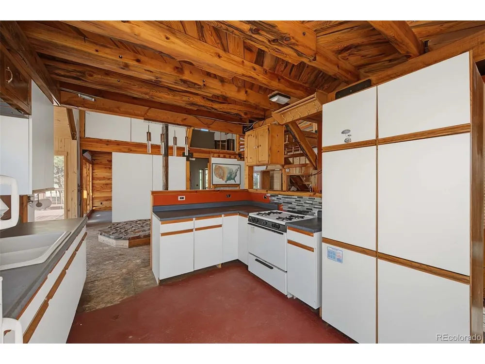 1661 Good Hope Drive Westcliffe, CO 81252