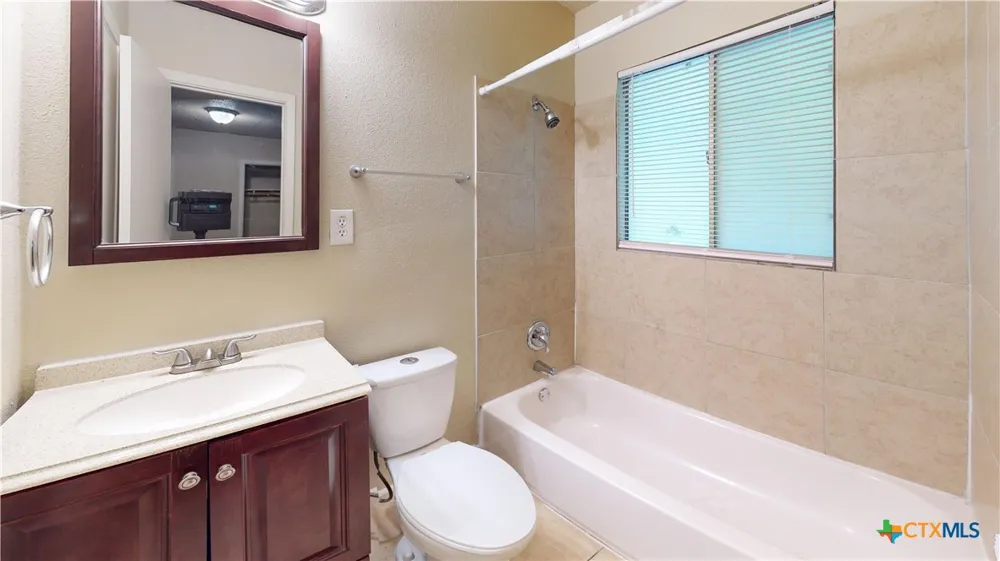 915 S 15th Street #925 Copperas Cove, TX 76522