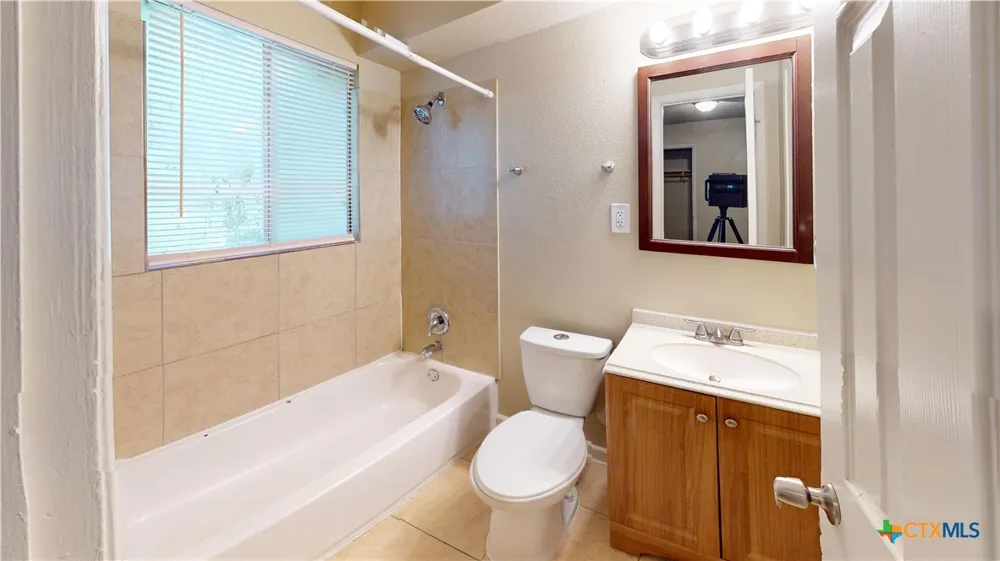 915 S 15th Street #925 Copperas Cove, TX 76522