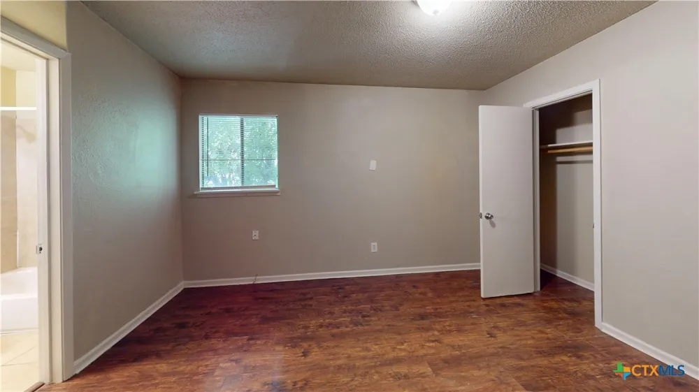 915 S 15th Street #925 Copperas Cove, TX 76522