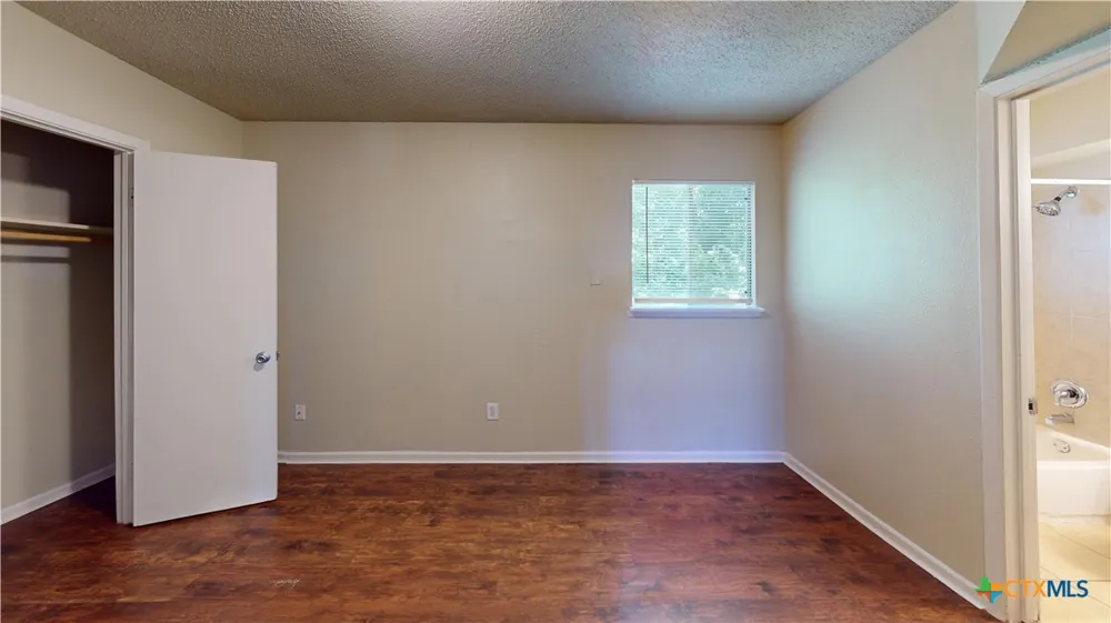 915 S 15th Street #925 Copperas Cove, TX 76522