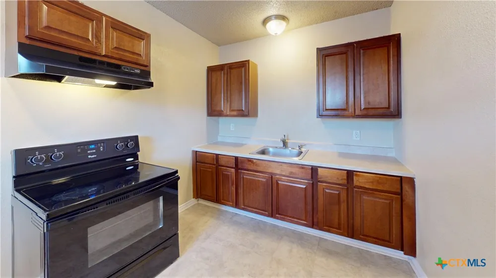 915 S 15th Street #925 Copperas Cove, TX 76522