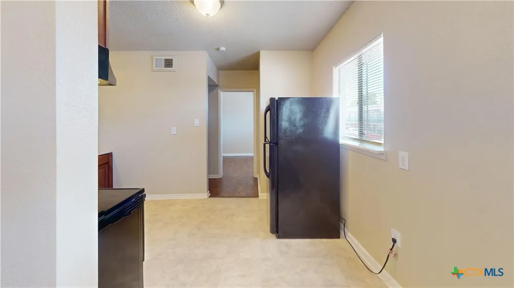 915 S 15th Street #925 Copperas Cove, TX 76522