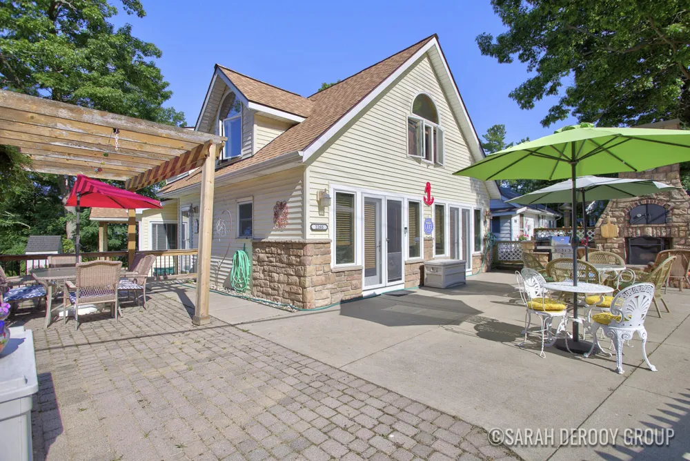2265 Center Court Pierson, MI 49339
