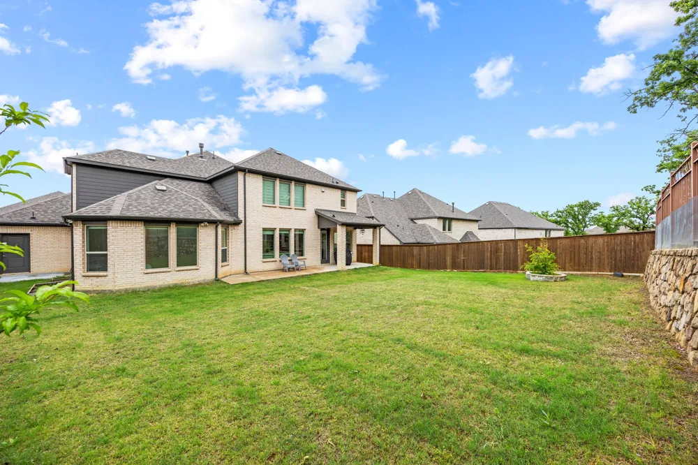 10736 Smoky Oak Trail Argyle, TX 76226