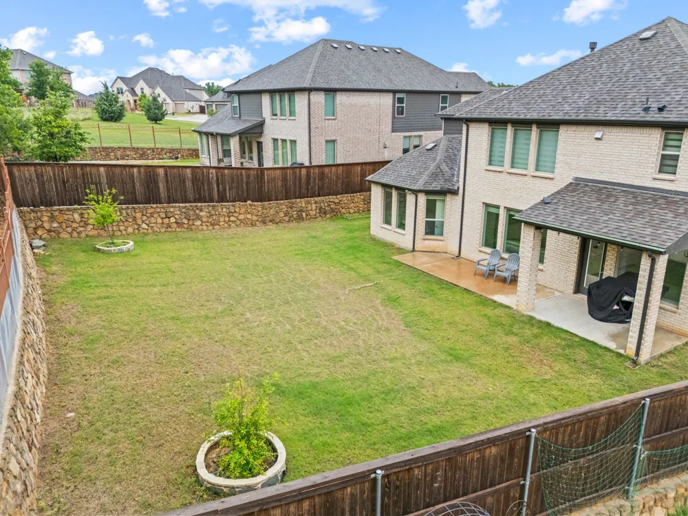 10736 Smoky Oak Trail Argyle, TX 76226