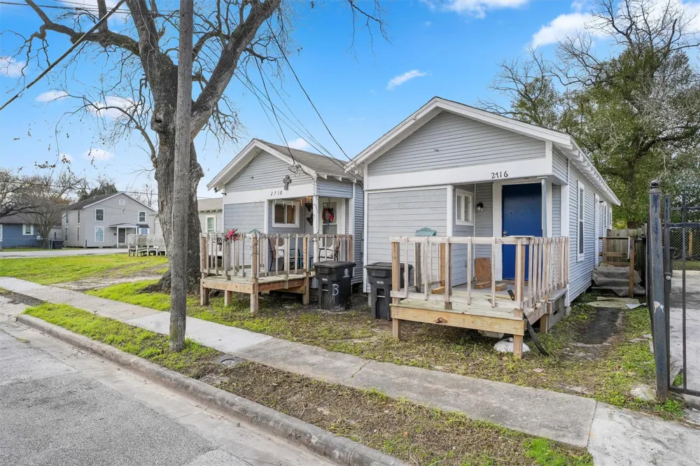 3706 Delano Street Houston, TX 77004