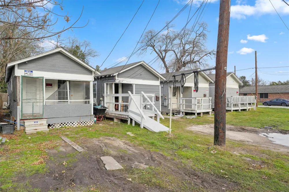 3706 Delano Street Houston, TX 77004