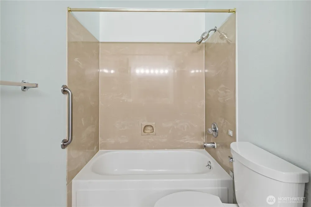 4415 145th Avenue NE #H2 Bellevue, WA 98007