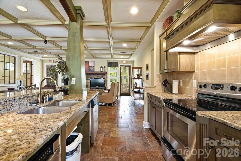 192 Aztec Circle Mooresville, NC 28117