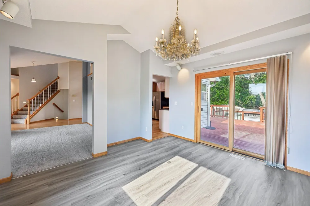 597 Viking Drive E Little Canada, MN 55117