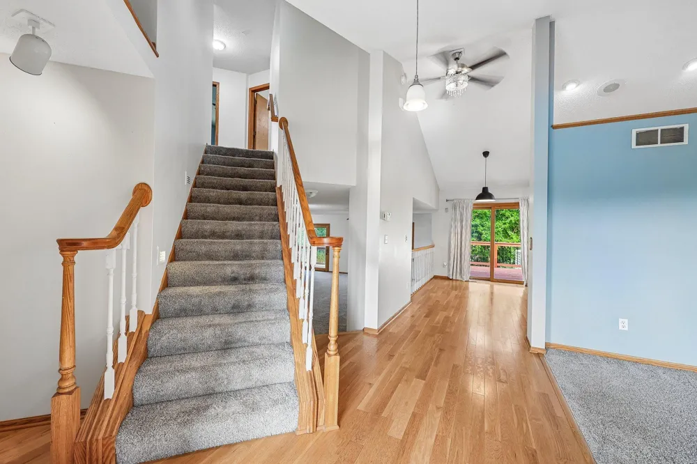 597 Viking Drive E Little Canada, MN 55117