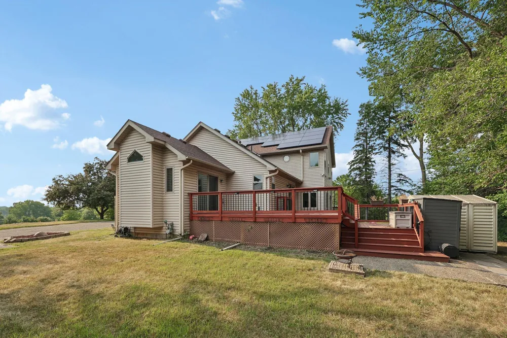 597 Viking Drive E Little Canada, MN 55117