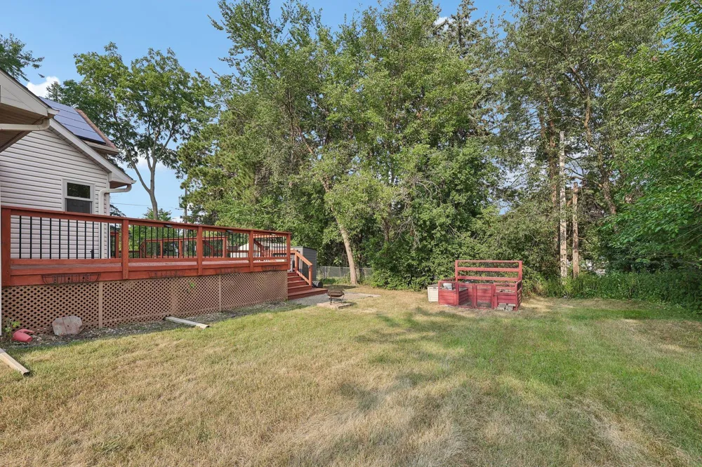 597 Viking Drive E Little Canada, MN 55117