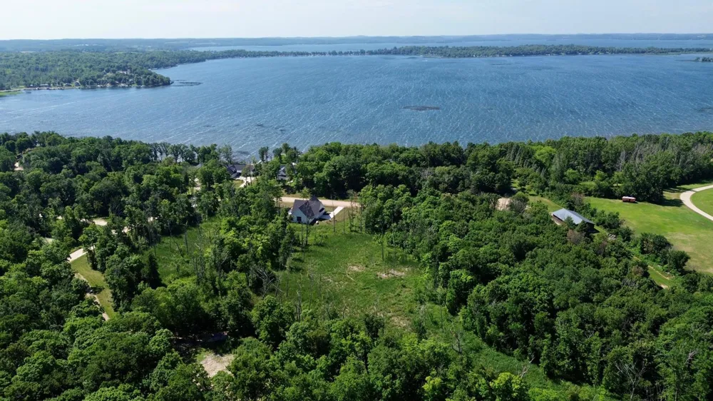 45753 Crystal Beach Rd Pelican Rapids, MN 56572