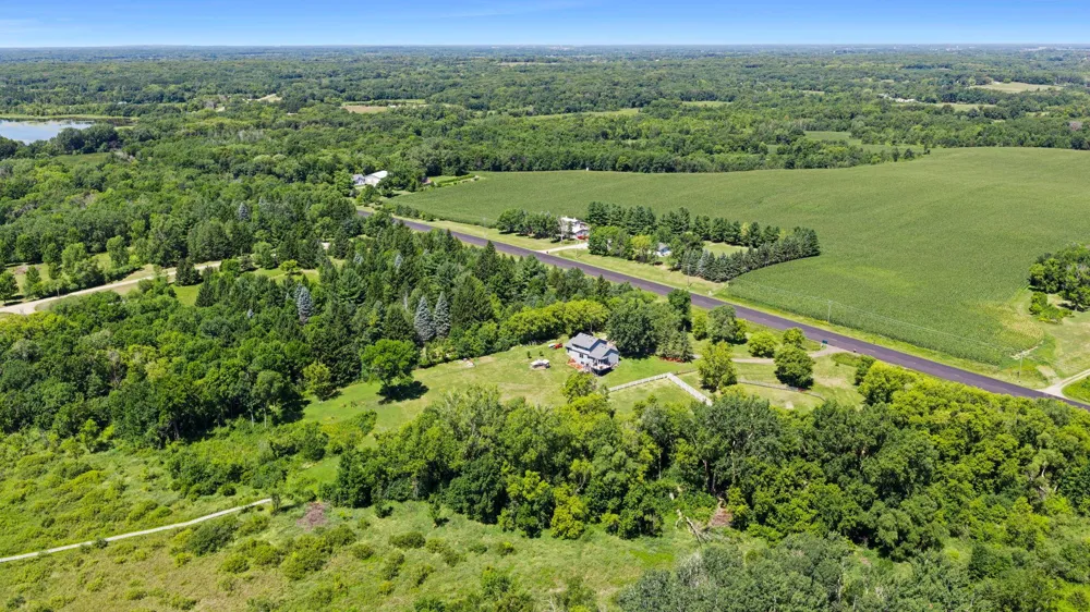 433 County Road 39 NW Monticello, MN 55362