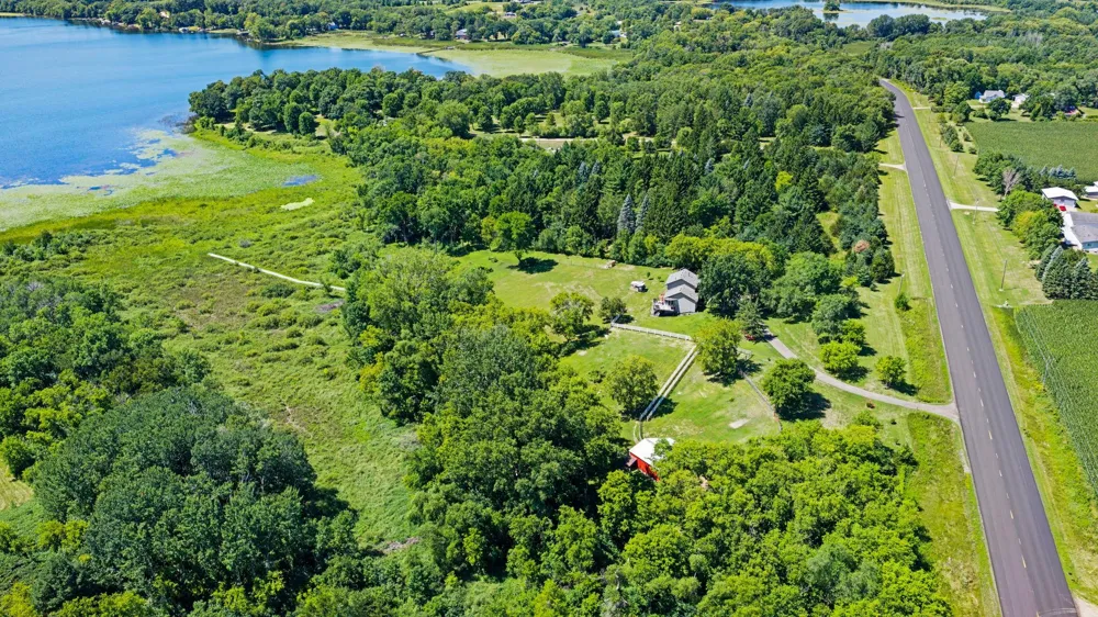 433 County Road 39 NW Monticello, MN 55362